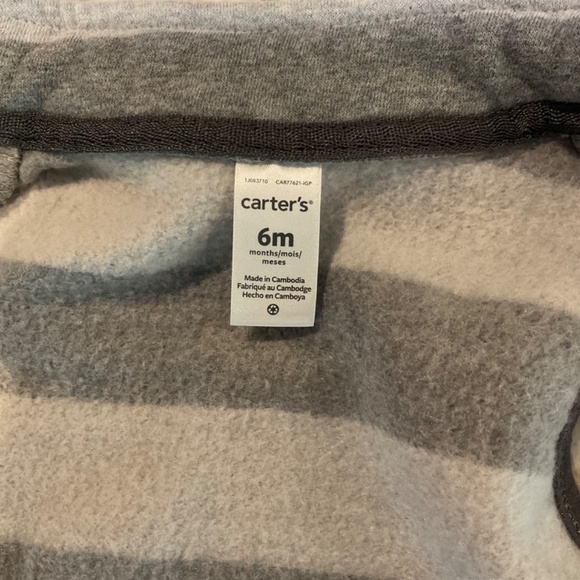 *GENTLY WORN* Carter's 6M Gray Zip-Up Striped Raccoon Vest - Picture 4 of 5